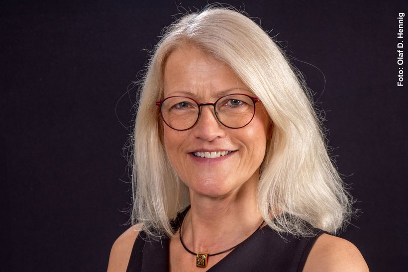 Chordirektorin Stephanie Borkenfeld-Müllers