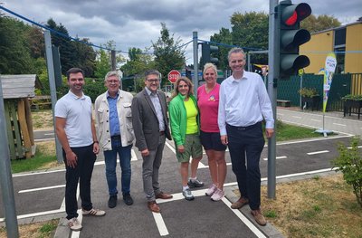 v. l.: Kaspar Fuchs, Hans Boeker, Sebastian Dreyer, Melanie Kloeters, Anke Schmitz und Günter Krings