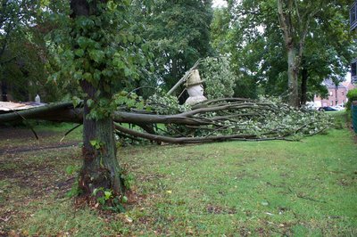 Kunstinstallation ehemals (Schneemann)