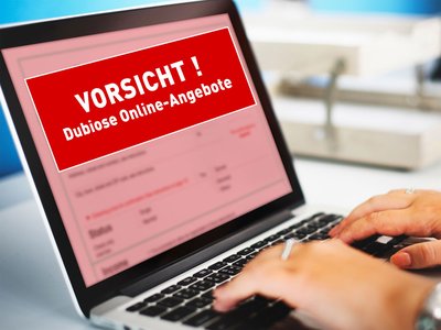 Arzneimittel aus dem Internet: Vorsicht bei dubiosen Angeboten | Quelle: Adobe Stock, Rawpixel.com